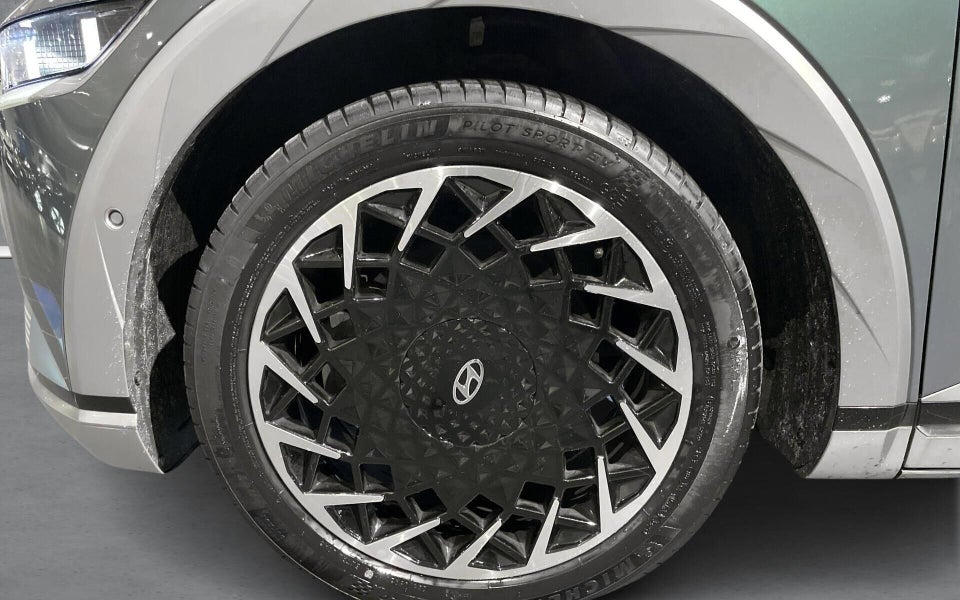 Hyundai Ioniq 5 73 Uniq 5d