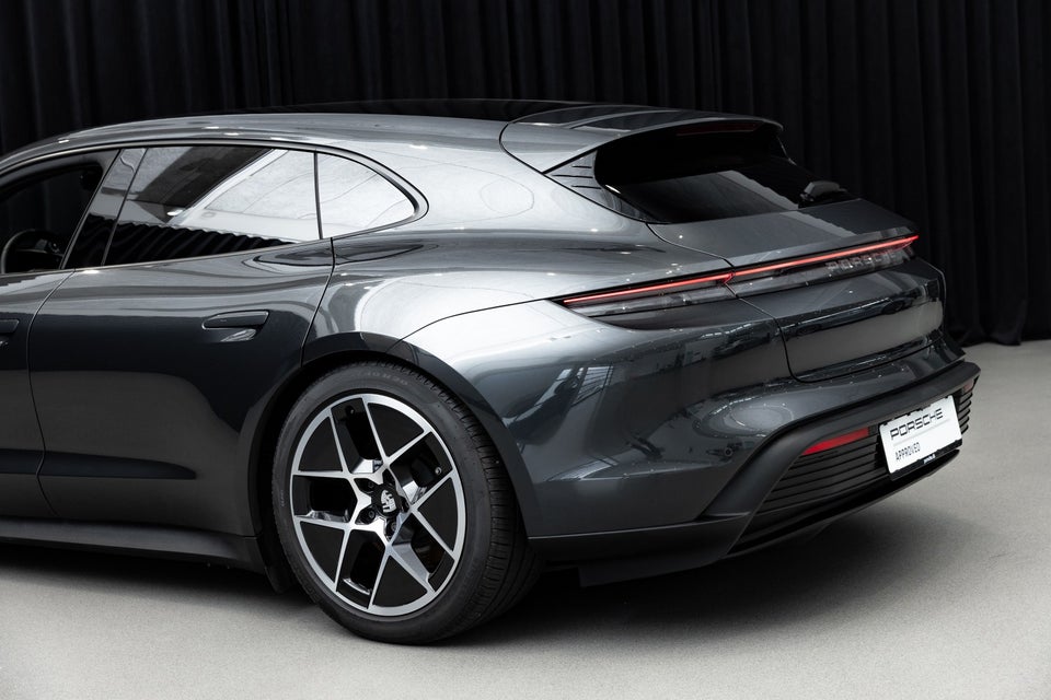 Porsche Taycan Performance+ Sport Turismo 5d