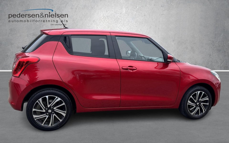 Suzuki Swift 1,2 mHybrid Exclusive Sky 5d