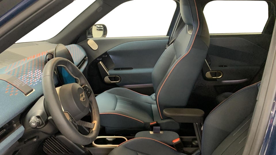 MINI Aceman E Favoured Trim L 5d