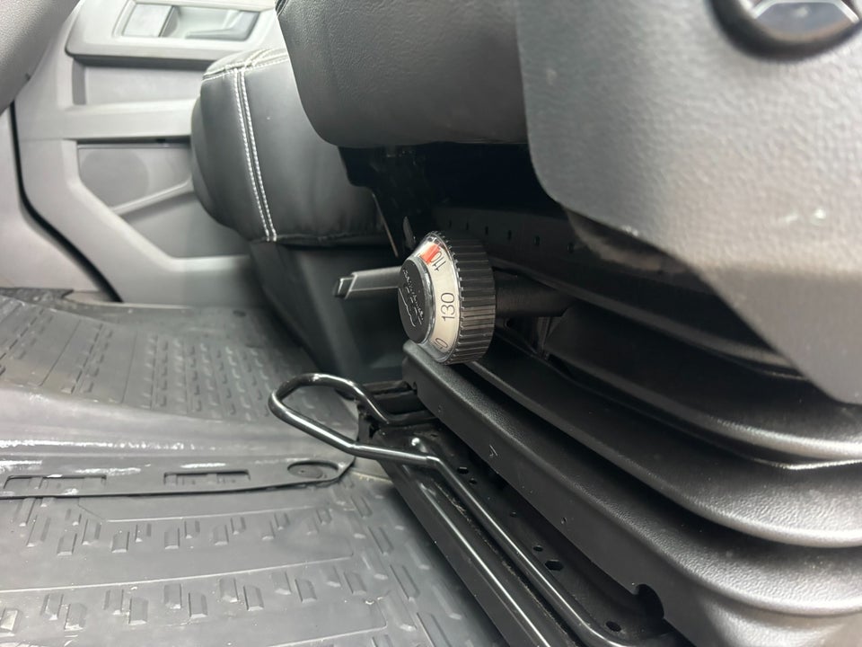 MAN TGE 2,0 3.180 Kassevogn L3H3 aut. FWD