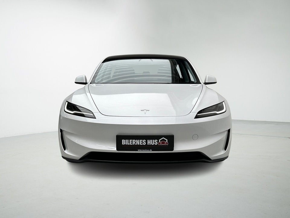 Tesla Model 3 Performance AWD 4d