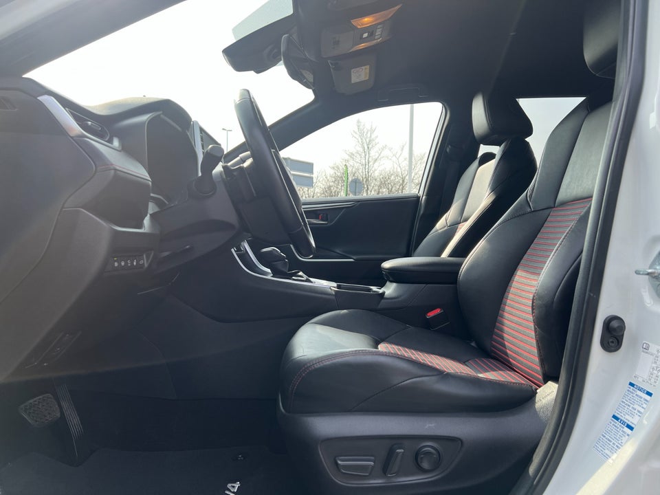 Toyota RAV4 2,5 Plug-in Hybrid H3 Style AWD-i 5d