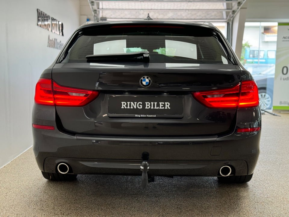 BMW 520d 2,0 Touring Connected aut. 5d