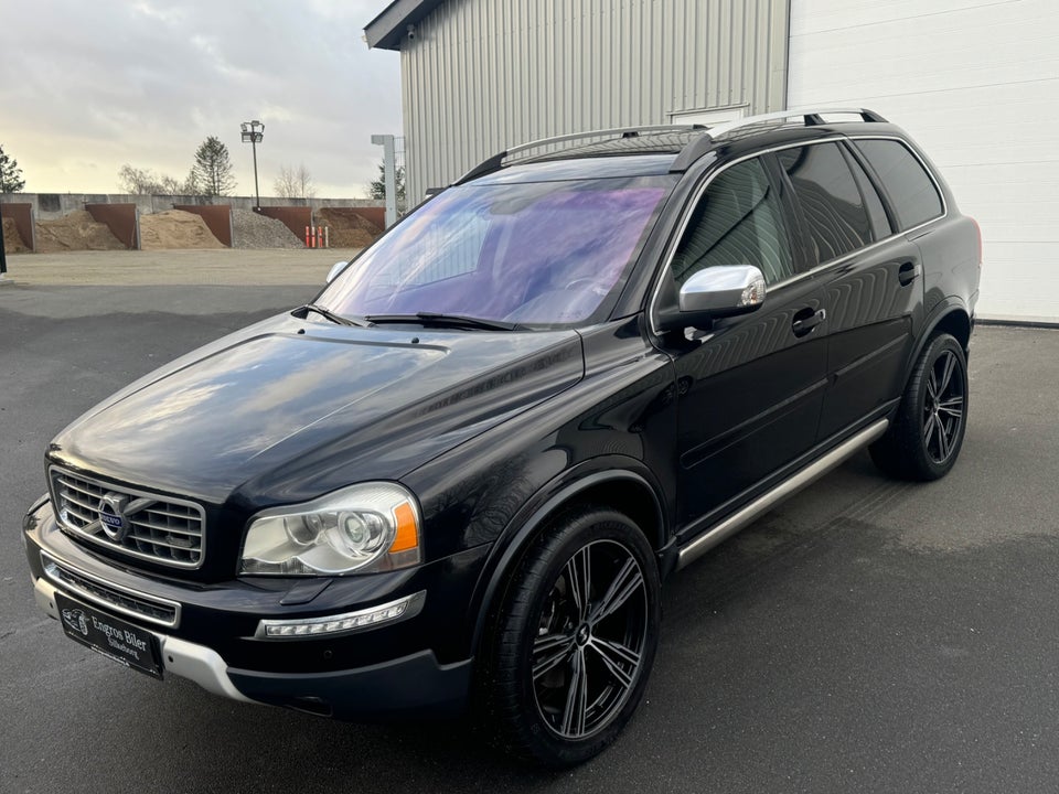 Volvo XC90 2,4 D5 200 R-Design aut. AWD 7prs 5d