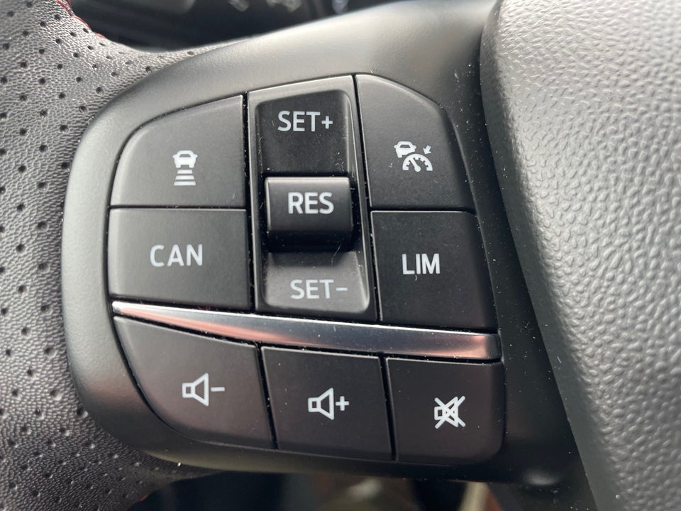 Ford Fiesta 1,0 EcoBoost mHEV ST-Line 5d