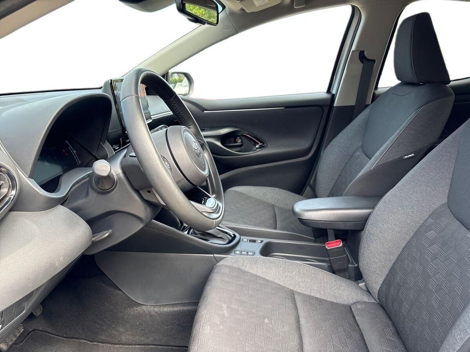 Toyota Yaris 1,5 Hybrid Style Technology e-CVT 5d