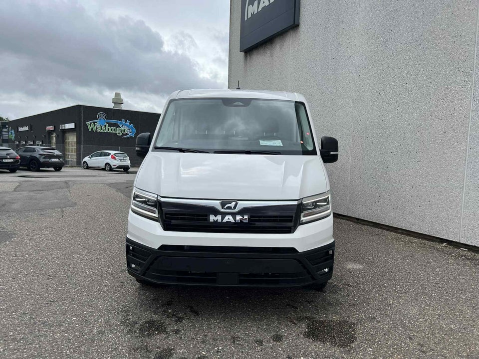 MAN TGE 2,0 3.180 Kassevogn L3H2 aut. FWD