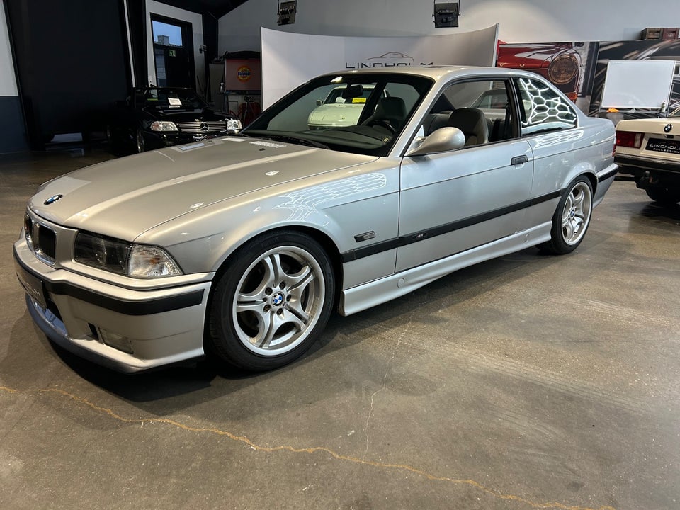 BMW M3 3,0 Coupé 2d