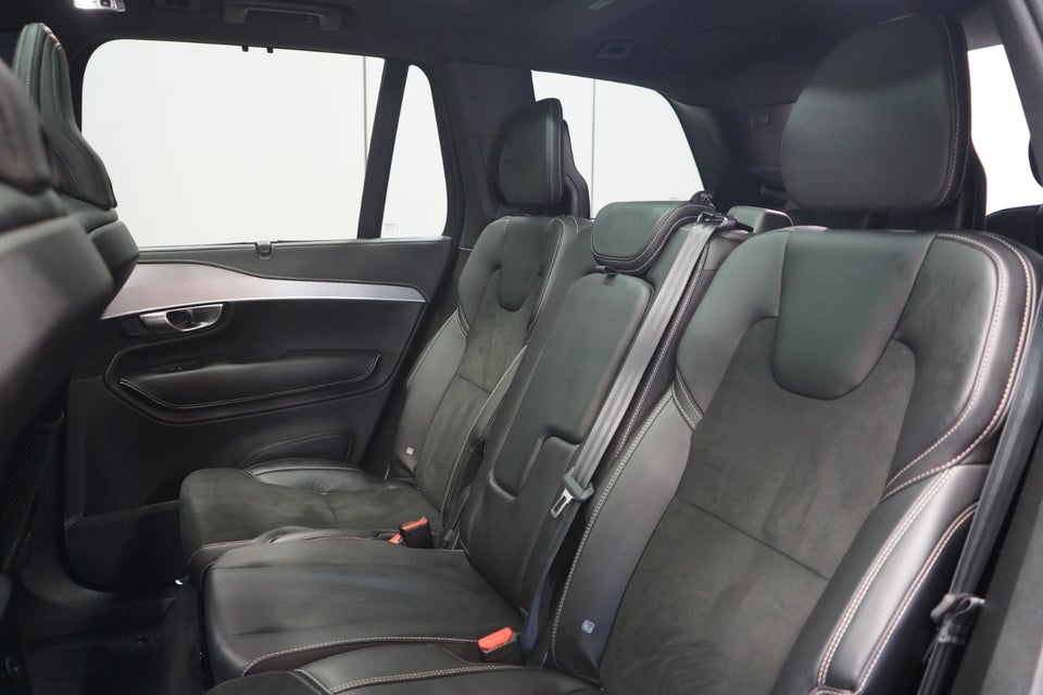 Volvo XC90 2,0 T8 ReCharge R-Design aut. AWD 7prs 5d