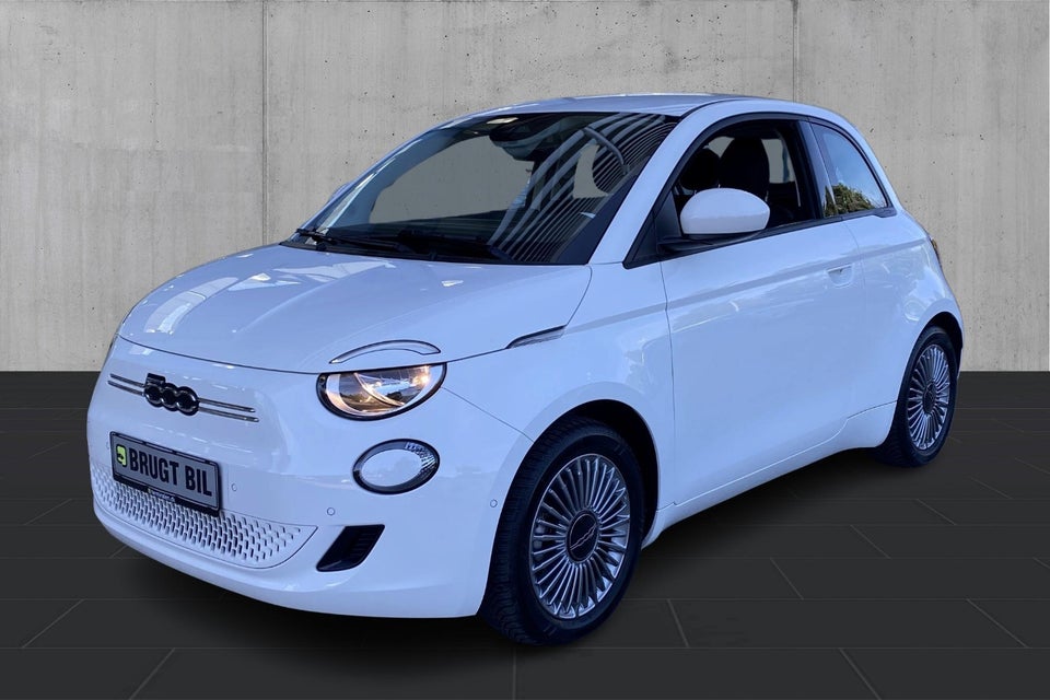 Fiat 500e 42 Icon 3d