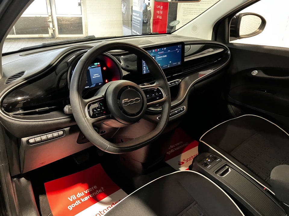 Fiat 500e 24 Icon 3d