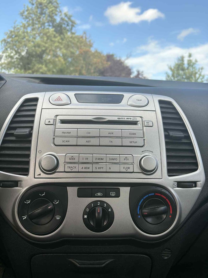 Hyundai i20 1,25 Classic 5d