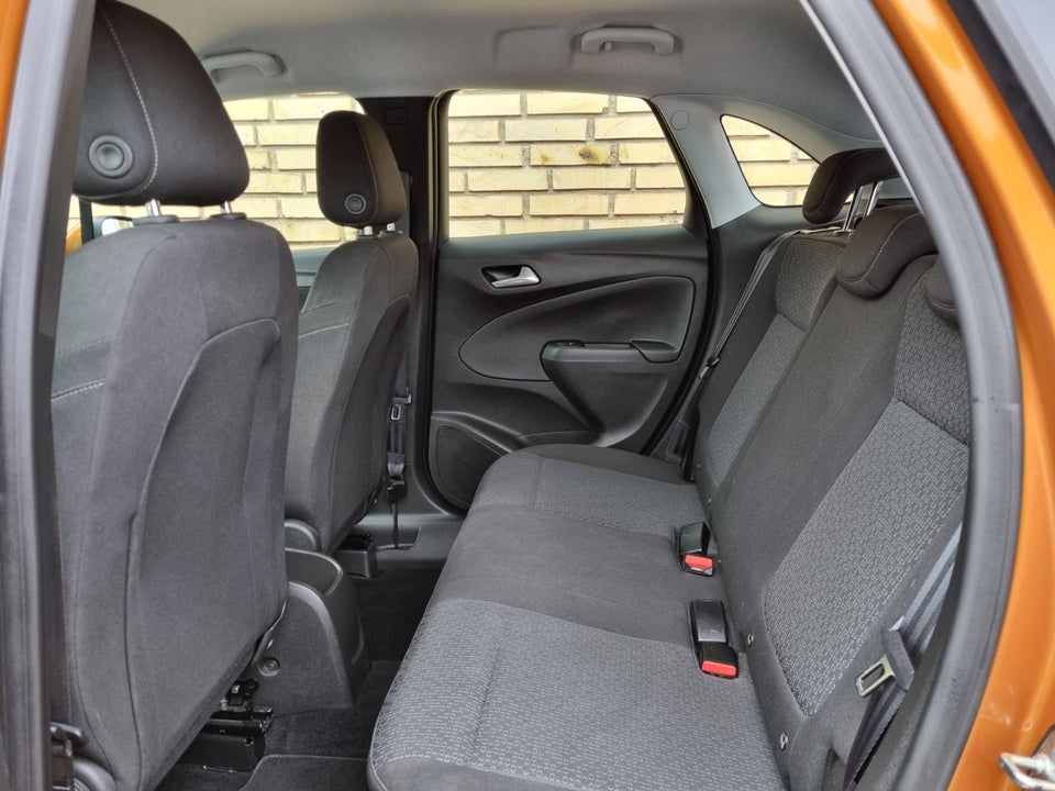 Opel Crossland X 1,2 T 130 Enjoy 5d