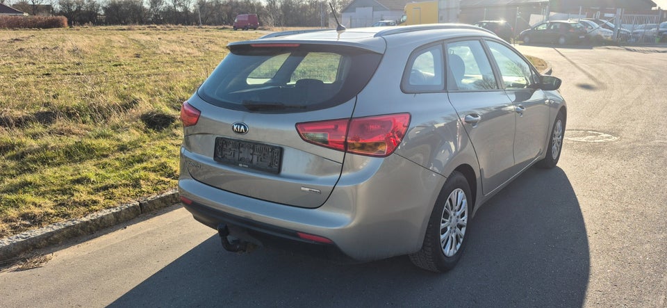 Kia Ceed 1,0 T-GDi Premium SW 5d