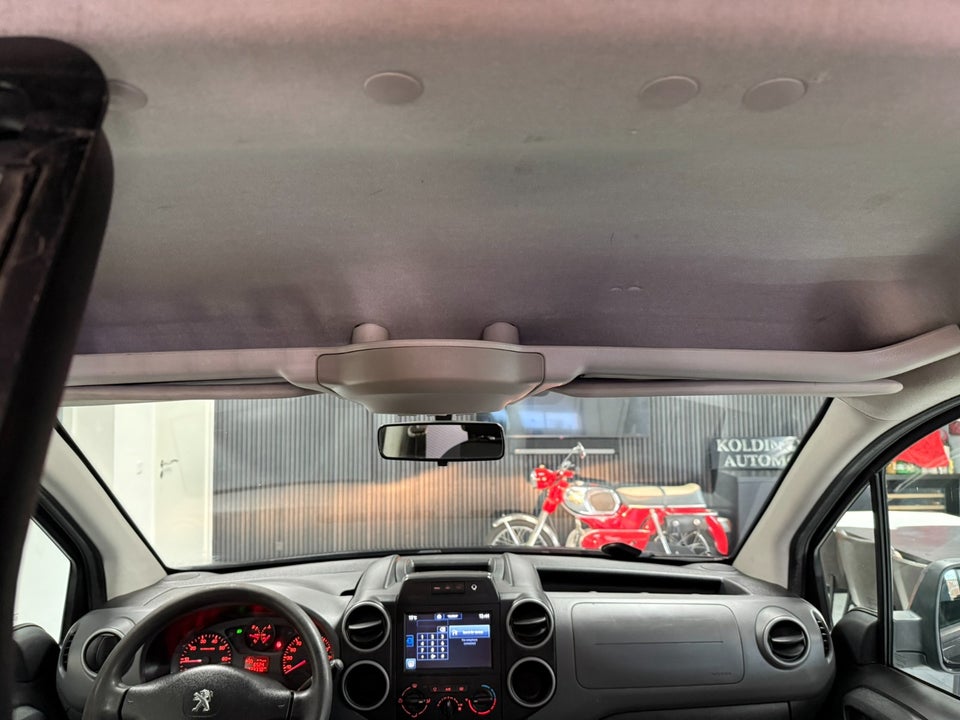 Peugeot Partner 1,6 BlueHDi 100 L1 Flex Van 5d