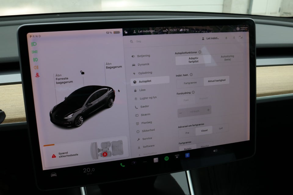 Tesla Model 3 Standard Range+ RWD 4d