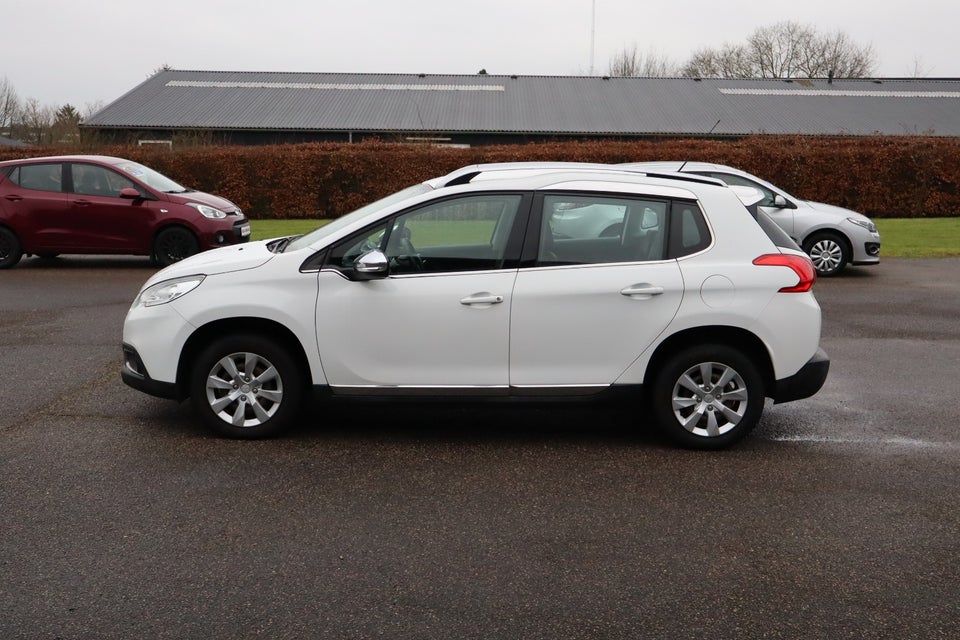 Peugeot 2008 1,2 VTi 82 Allure 5d