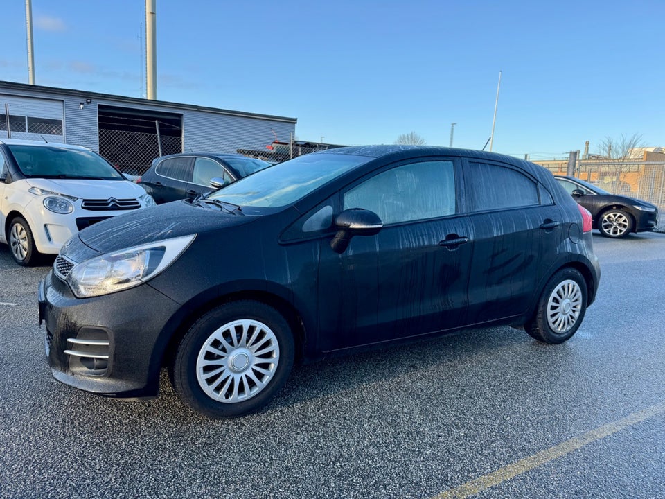 Kia Rio 1,1 CRDi 75 Premium 5d