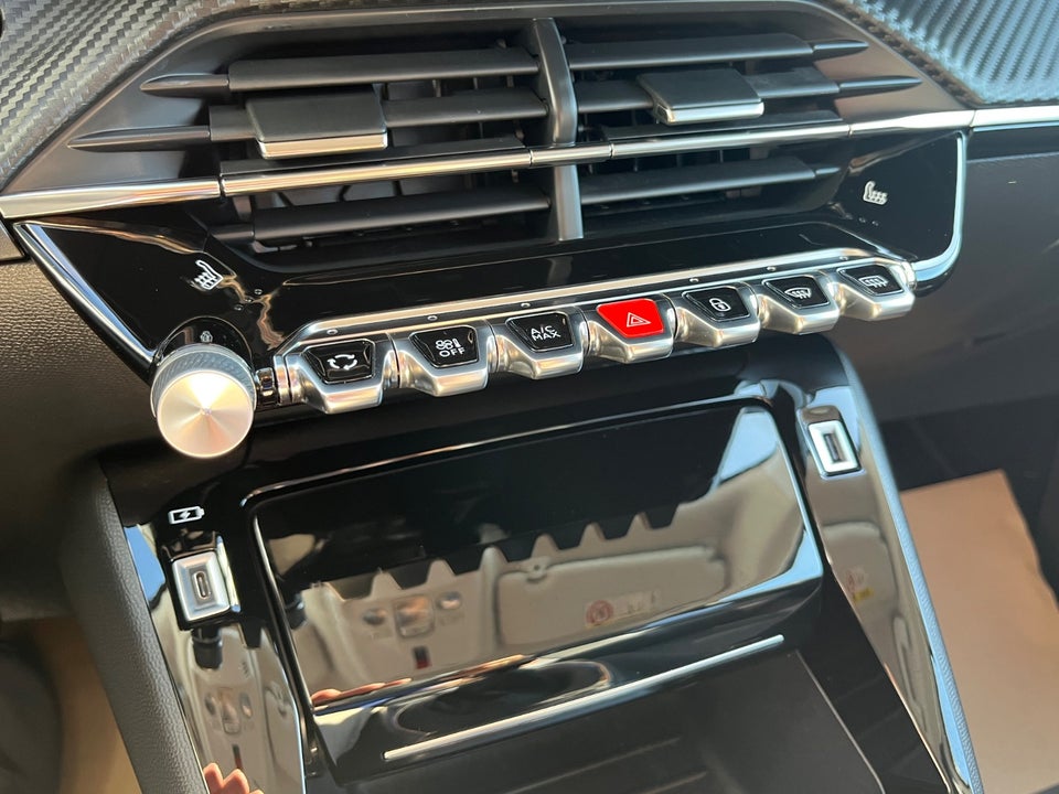 Peugeot 2008 1,2 PureTech 130 Edition:210+ 5d