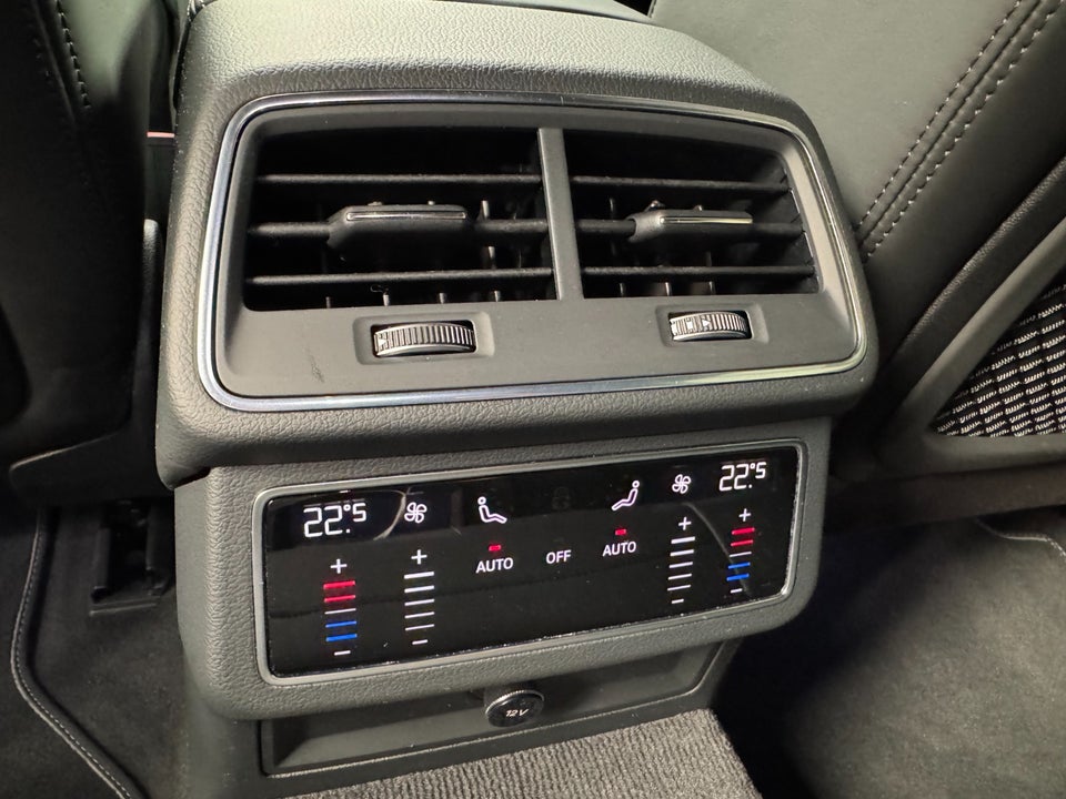 Audi A6 55 TFSi e S-line Avant quattro S-tr. 5d
