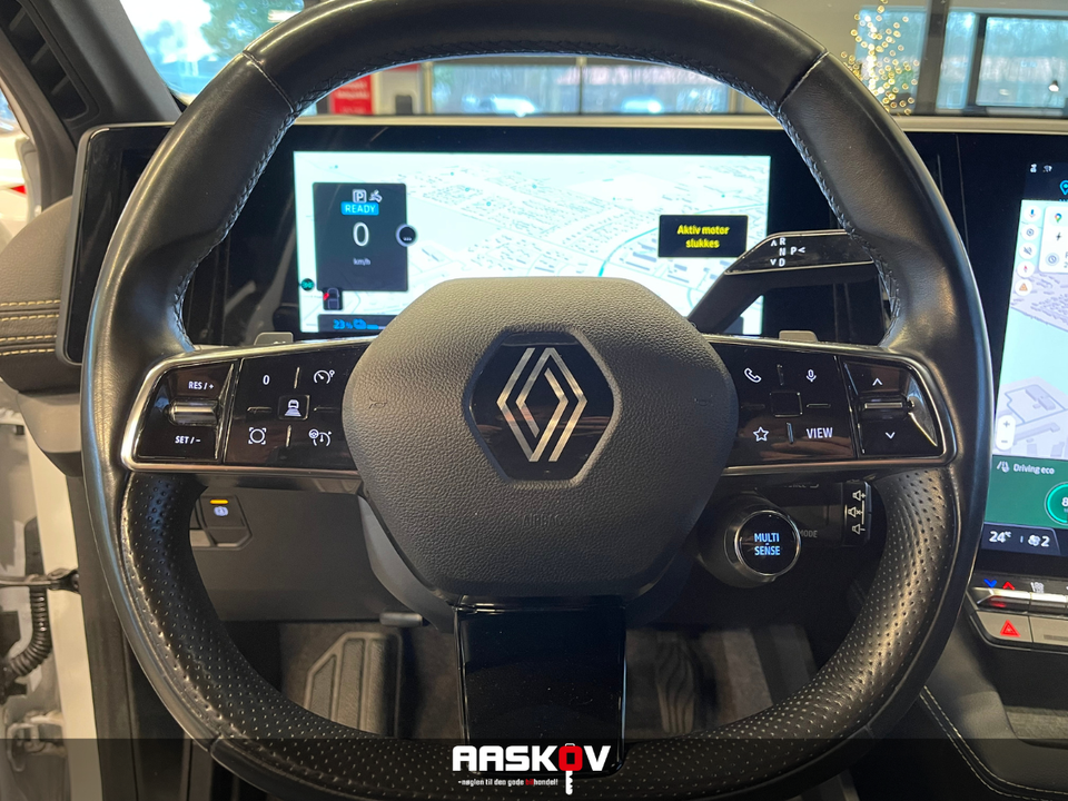 Renault Megane E-Tech 60 Iconic 5d