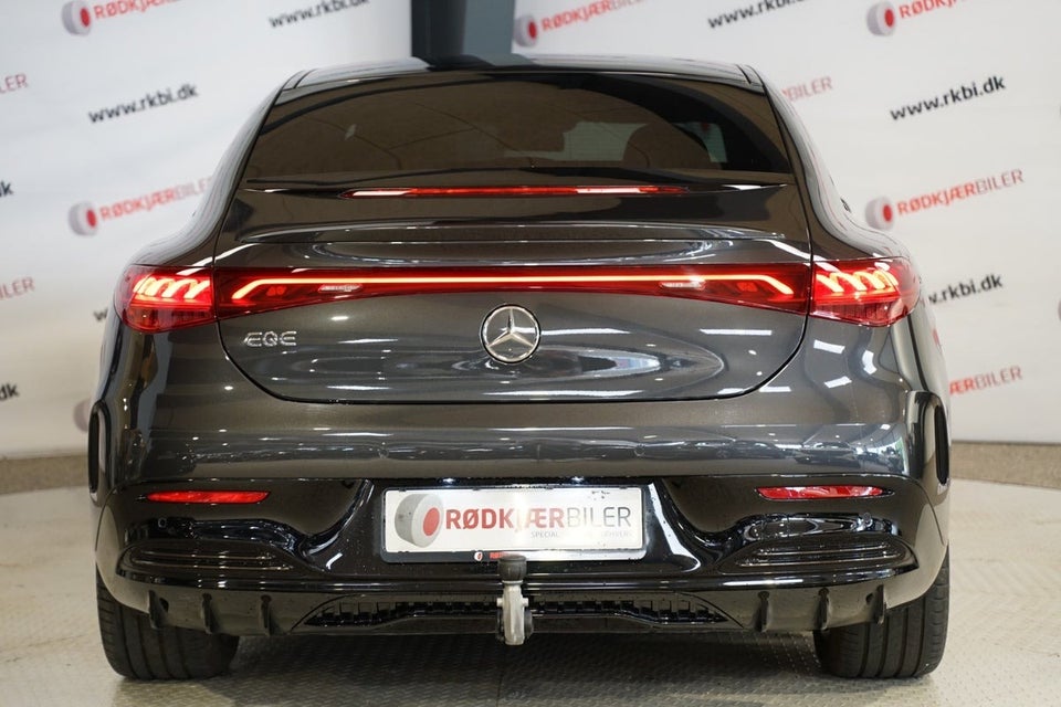 Mercedes EQE300 AMG Line 4d