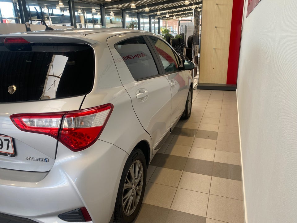 Toyota Yaris 1,5 Hybrid H2 Exclusive e-CVT 5d