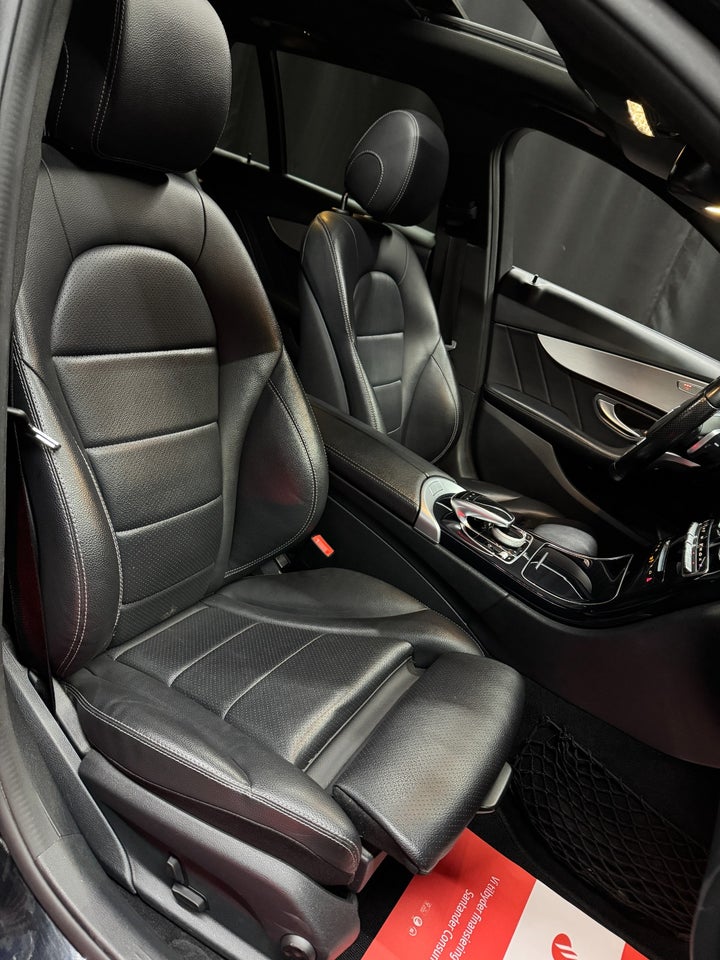 Mercedes C220 d 2,2 AMG Line stc. aut. 5d