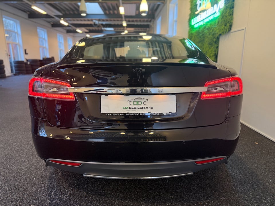 Tesla Model S P85D 5d