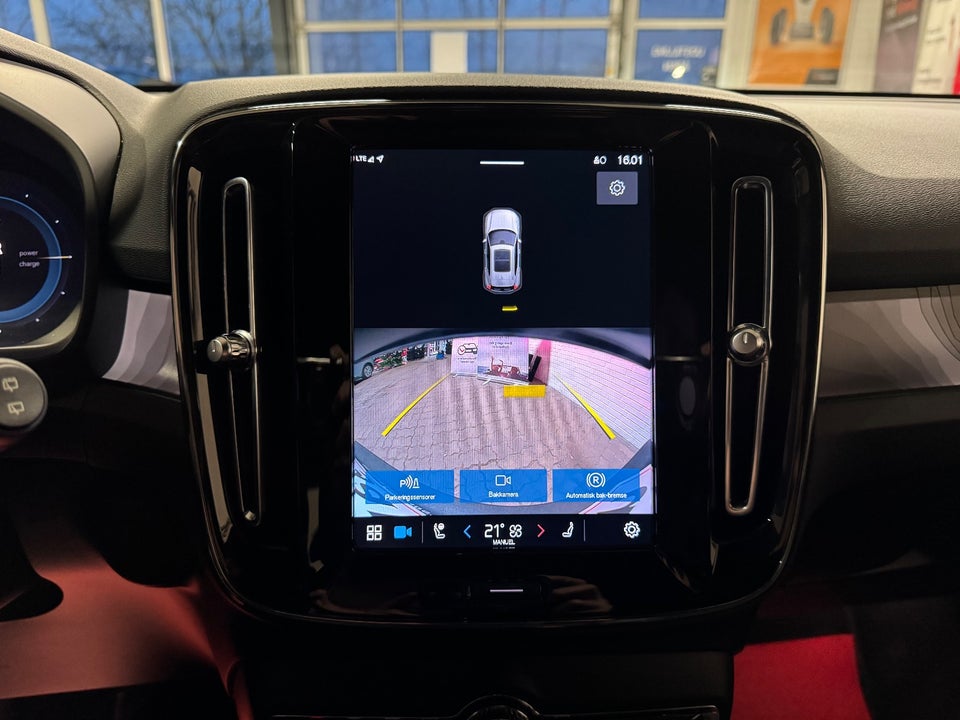 Volvo XC40 P8 ReCharge Twin Plus 5d