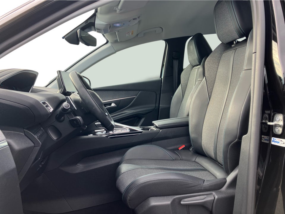 Peugeot 3008 1,6 Hybrid Allure Pack EAT8 5d