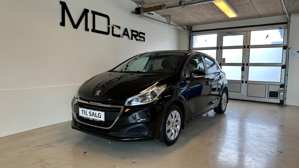 Peugeot 208 1,2 PureTech 82 Allure Sky 5d