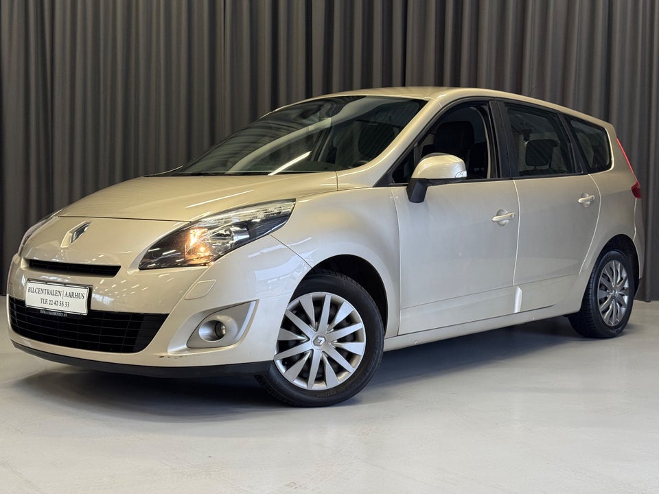 Renault Grand Scenic III 1,6 16V Expression 7prs 5d