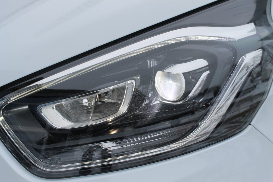 Ford Transit Custom 300L 2,0 TDCi 170 Limited aut.