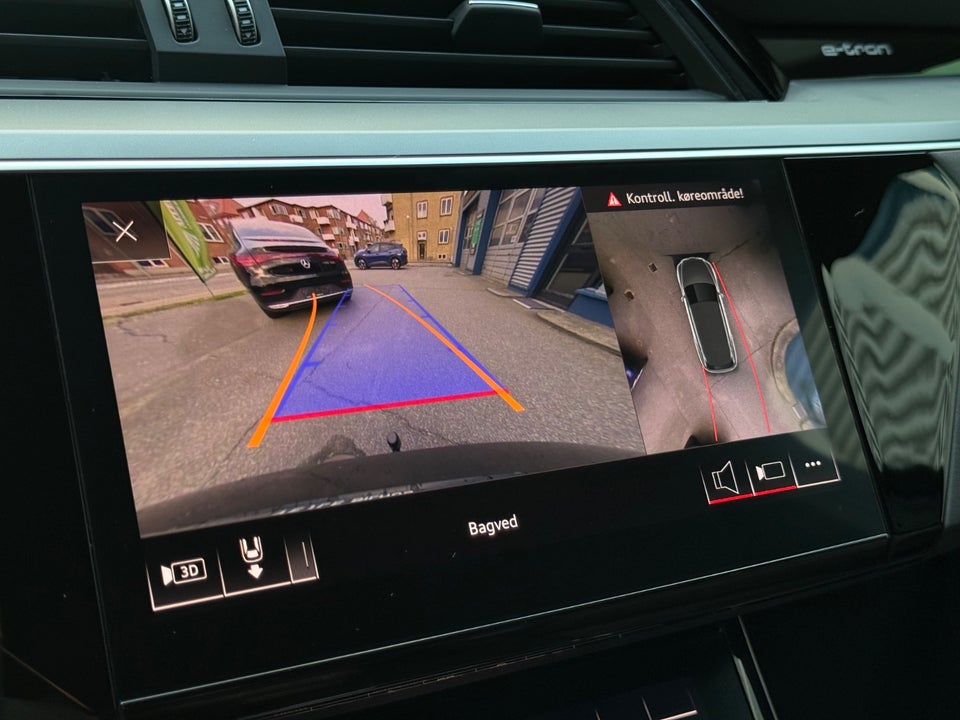 Audi e-tron 55 Advanced quattro 5d