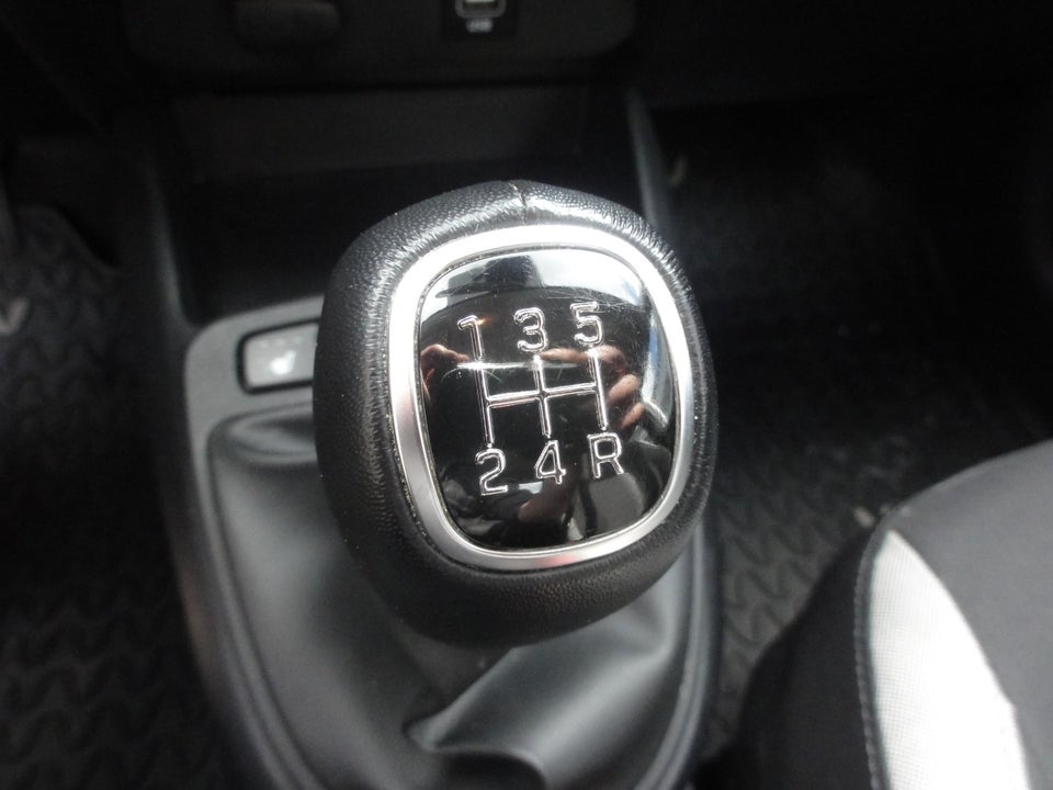 Hyundai i10 1,0 MPi Advanced 5d