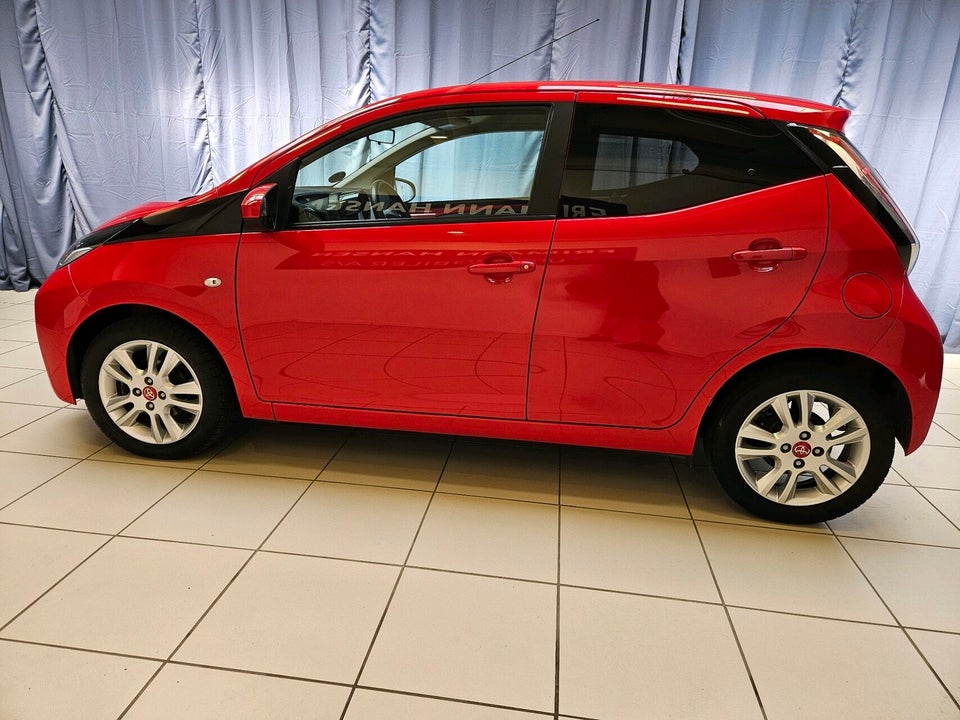 Toyota Aygo 1,0 VVT-i x-cellence 5d