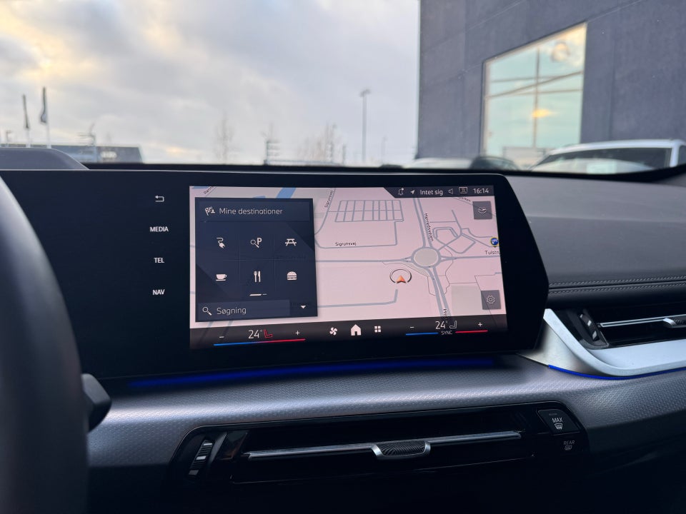 BMW iX1 eDrive20 Fully Charged M-Sport 5d