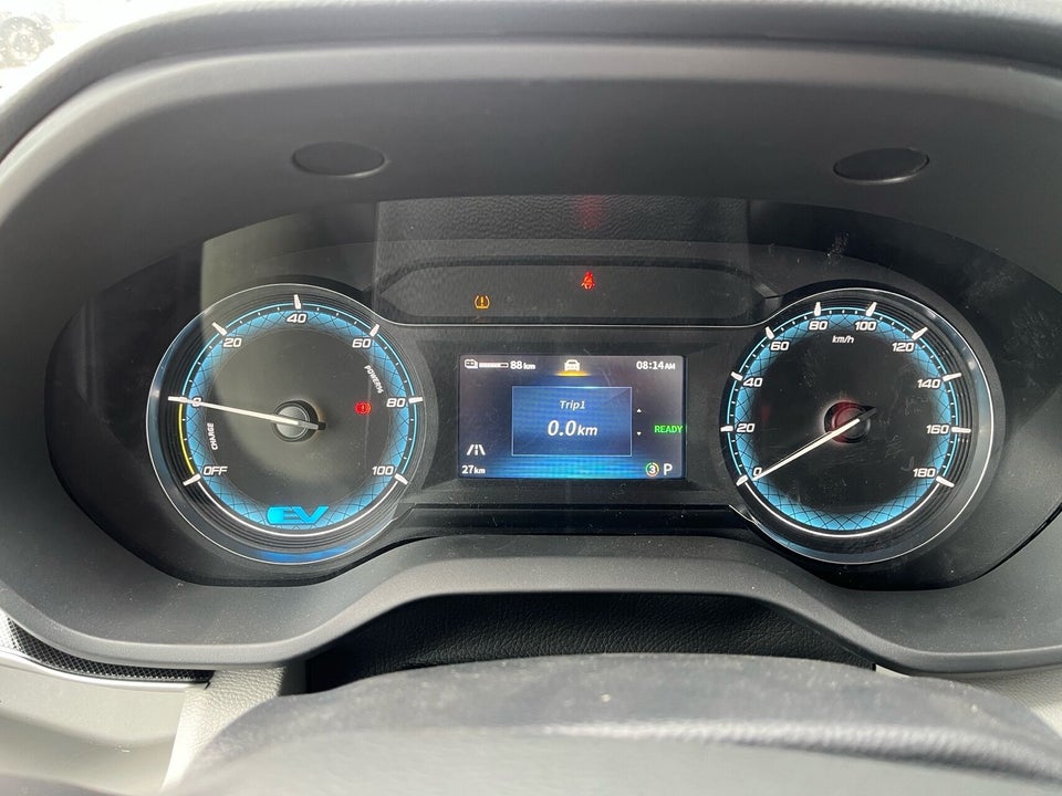 Maxus e-Deliver 9 65 L4 Chassis 2d