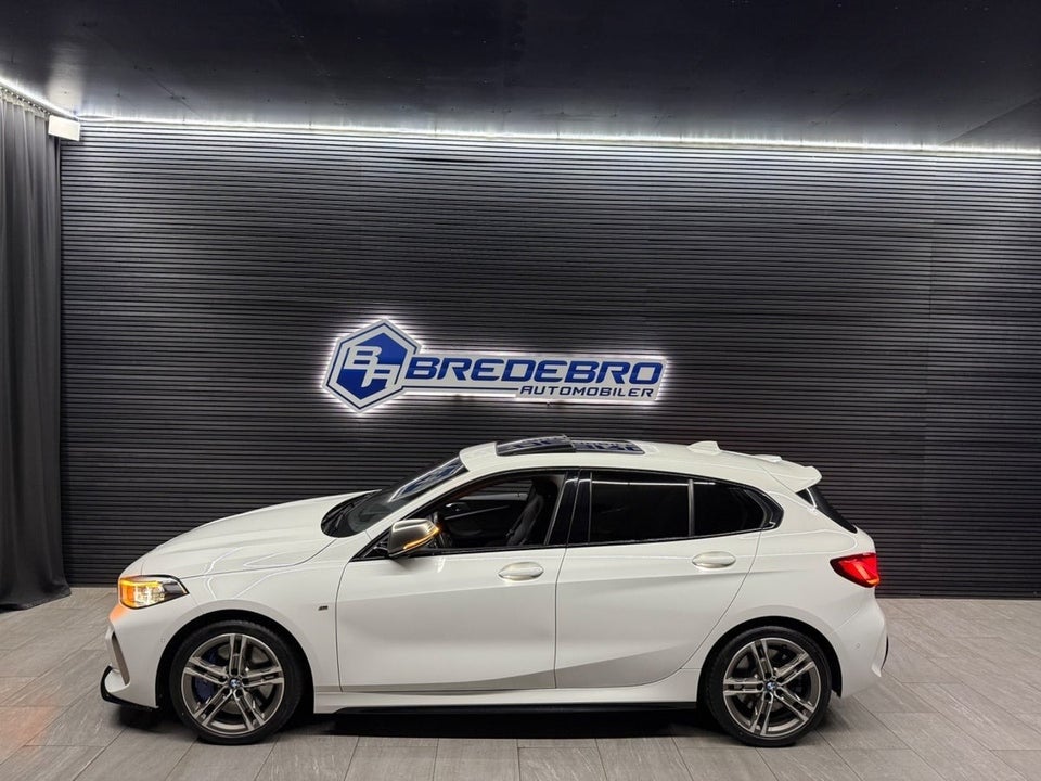 BMW M135i 2,0 Connected xDrive aut. 5d