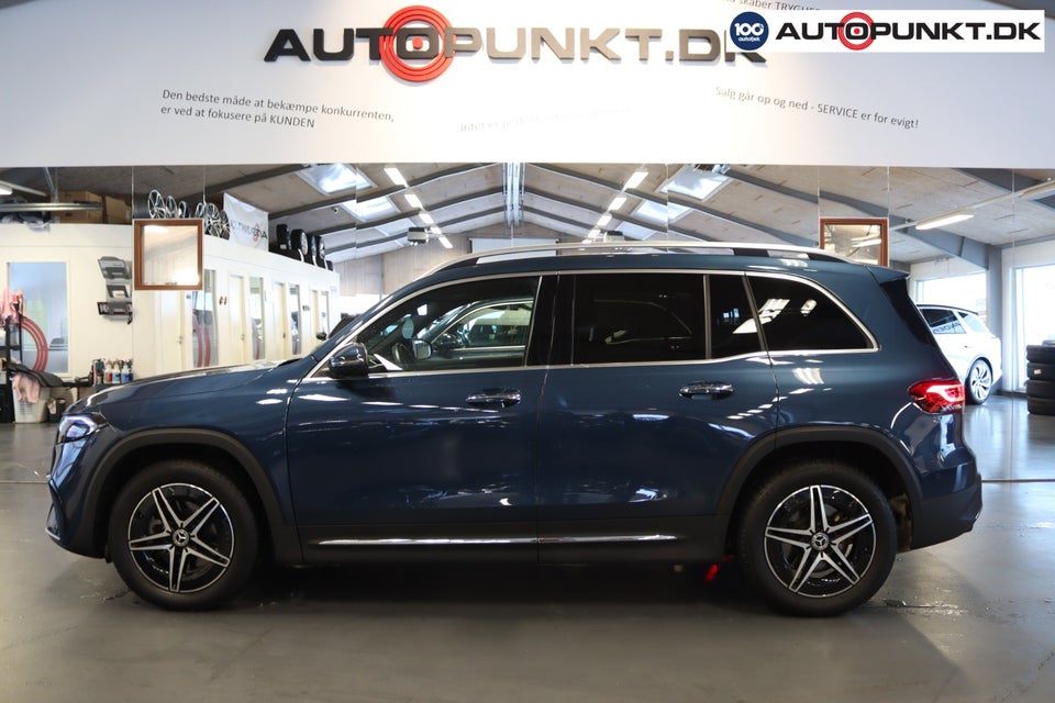 Mercedes EQB300 AMG Line 4Matic 5d