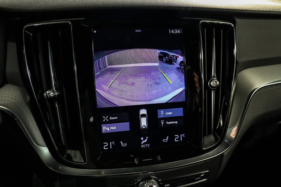 Volvo V60 2,0 T6 ReCharge R-Design aut. AWD 5d