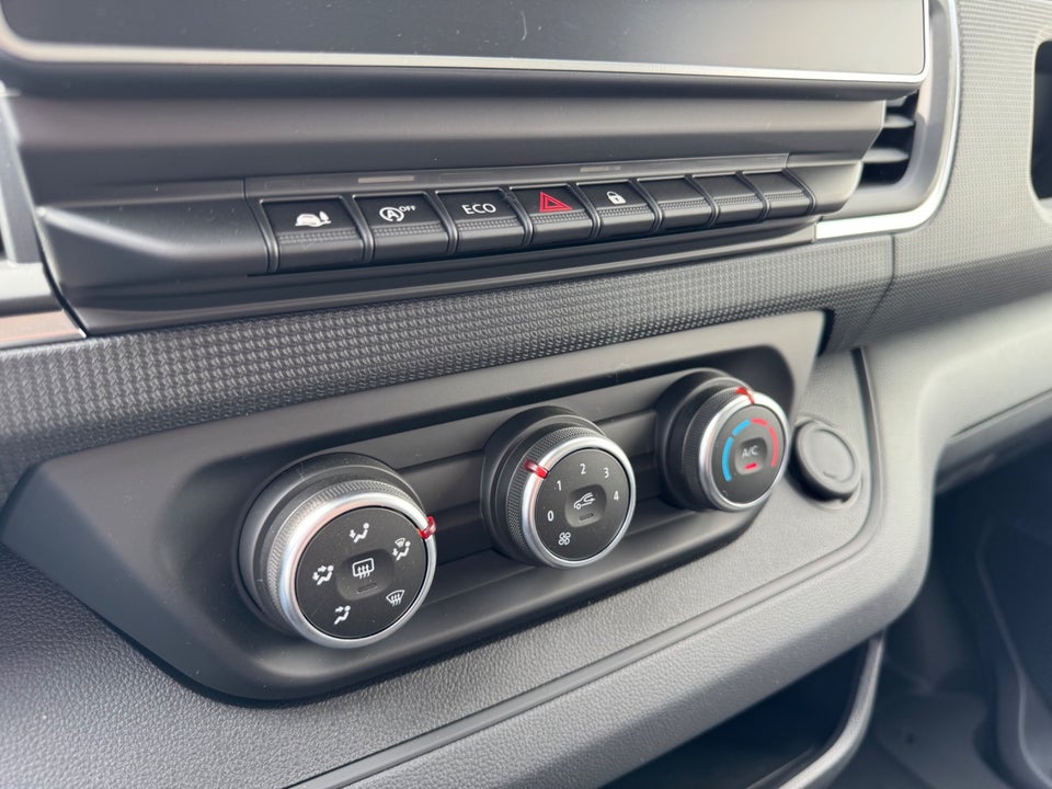 Nissan Primastar 2,0 dCi 150 L2H1 N-Connecta Van