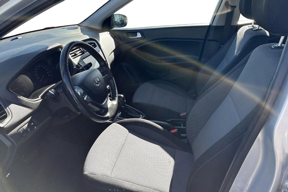 Hyundai i20 1,0 T-GDi Value Edition DCT 5d