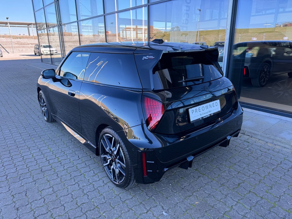 MINI Cooper SE JCW Trim XL 3d