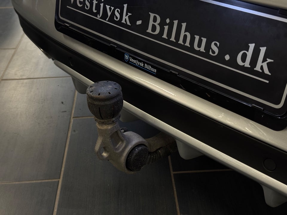 Mercedes C200 2,0 AMG Line Cabriolet aut. 2d