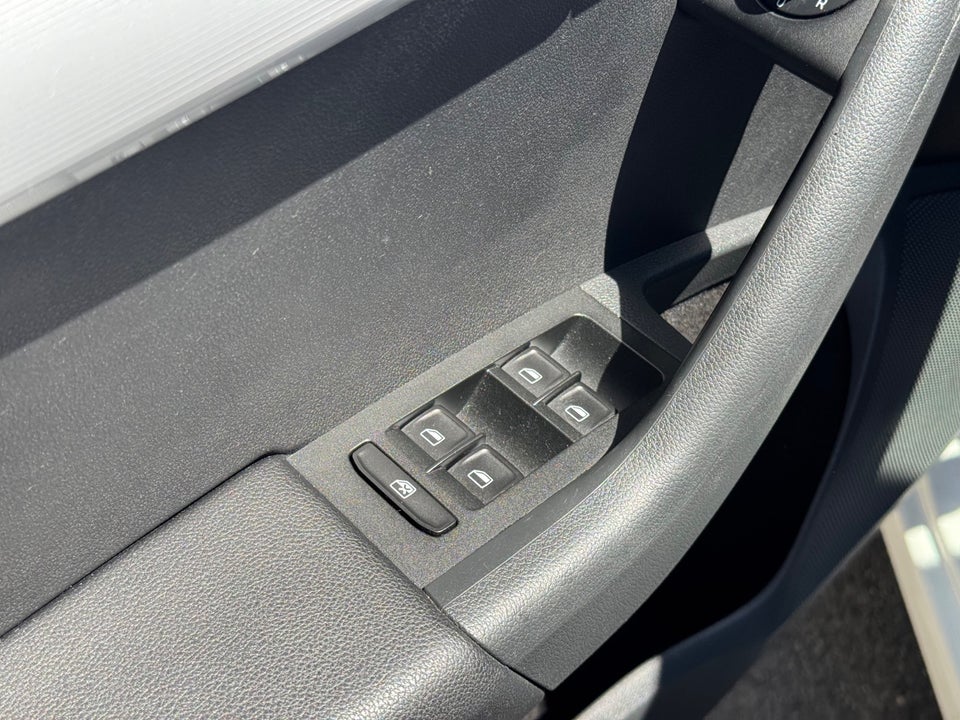 Skoda Octavia 1,4 TSi 140 Elegance 5d