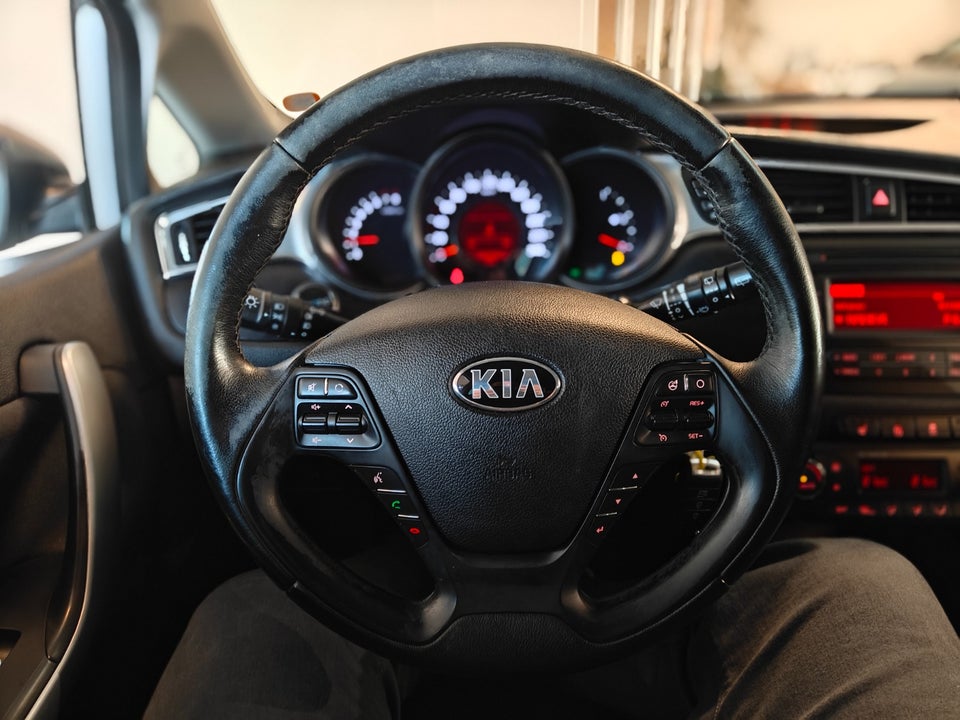 Kia Ceed 1,0 T-GDi Attraction SW 5d