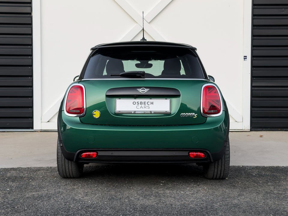 MINI Cooper SE Classic Trim 3d